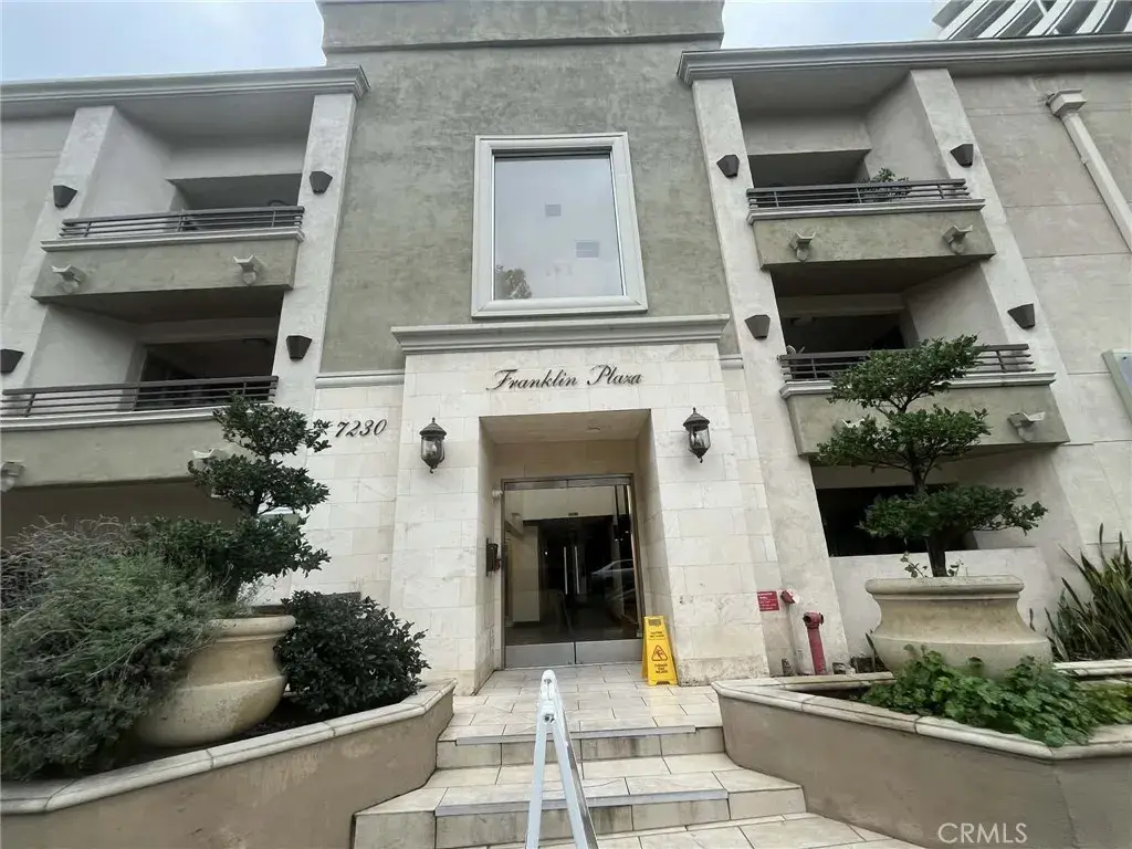 7230 Franklin Ave, Los Angeles, CA 90046 - Image #1