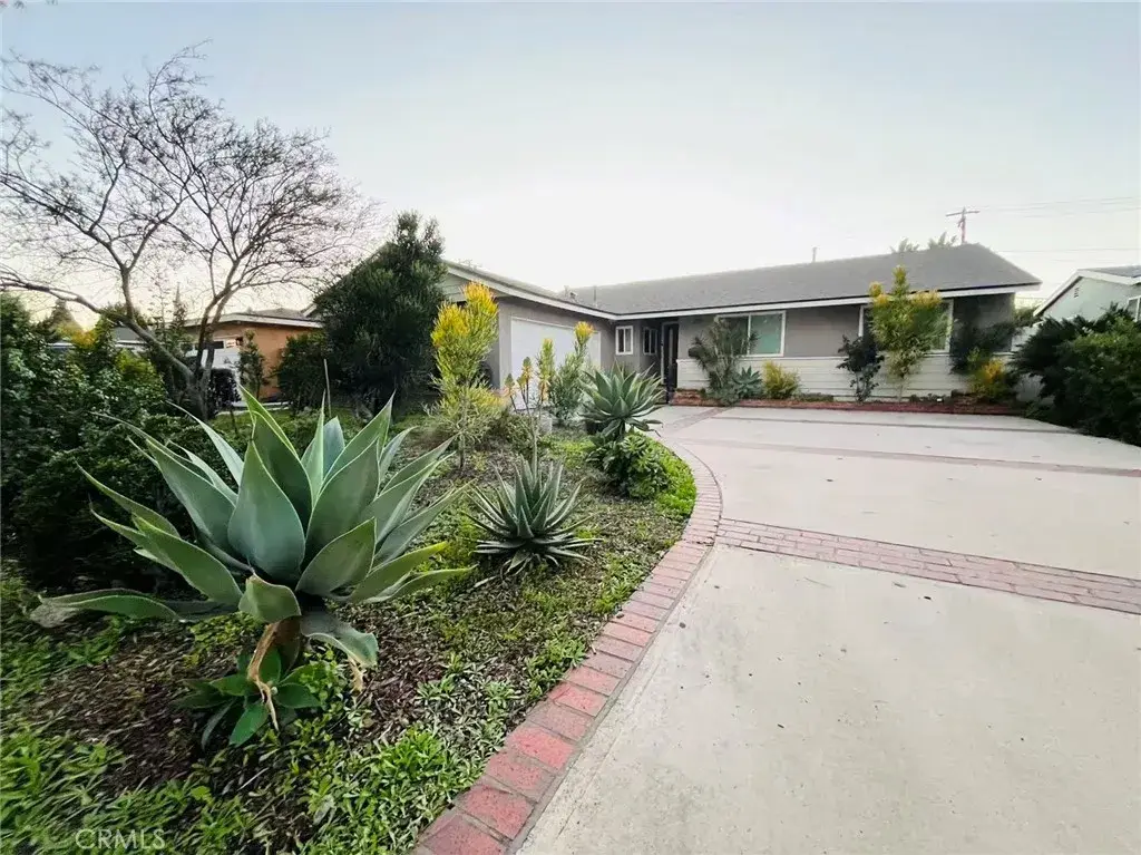 309 N Orange Avenue, Fullerton, CA 92833 - Image #1