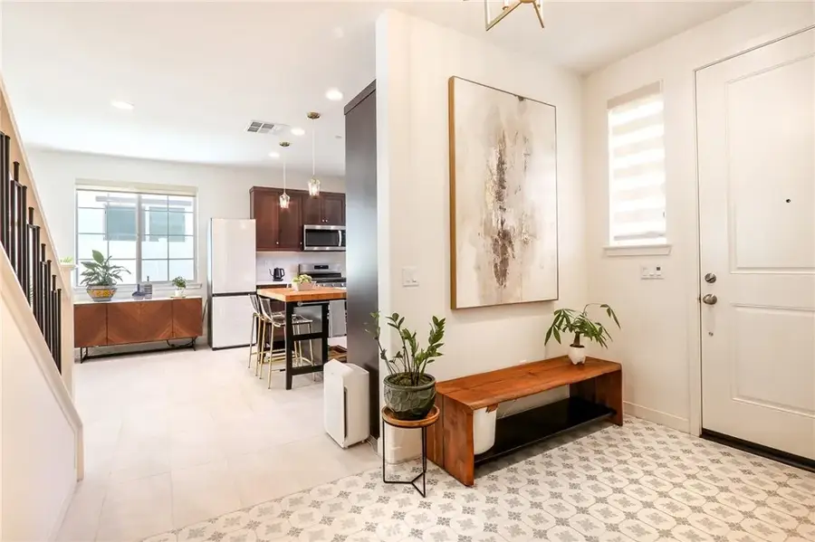 981 Rodeo Rd, Pomona, CA 91766 - Image #3