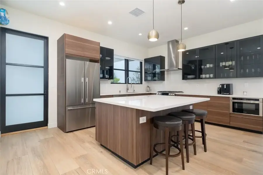 822 S Plymouth #4, Los Angeles, CA 90005 - Image #3