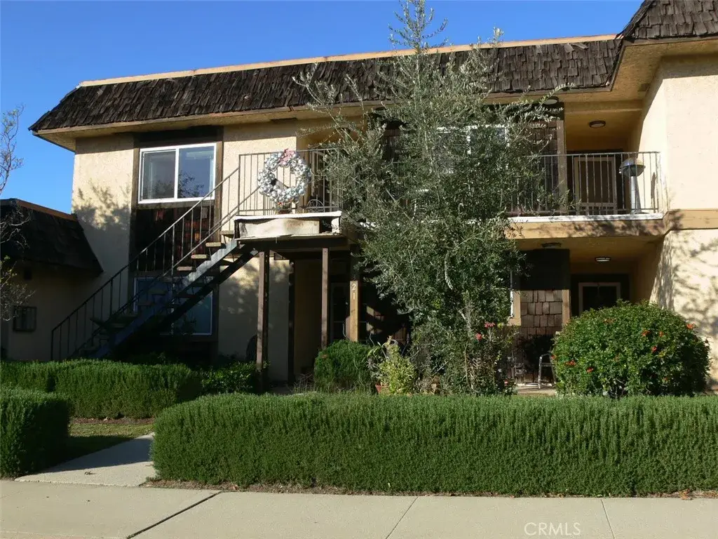 321 W Mountain View, Glendora, CA 91741 - #1