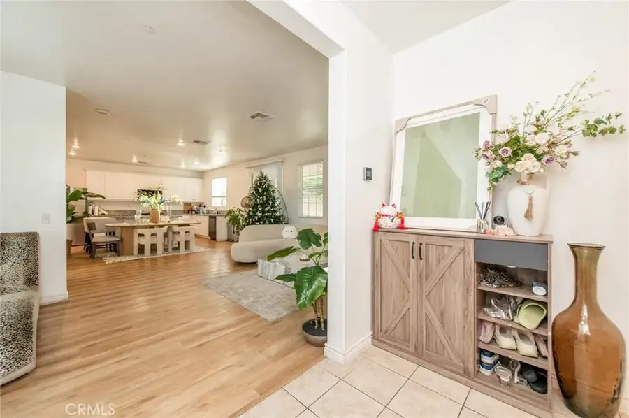 6043 Rosewood Way, Eastvale, CA 92880 - #2