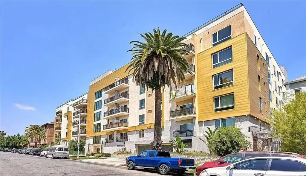 2939 Leeward #212, Los Angeles, CA 90005 - Image #1