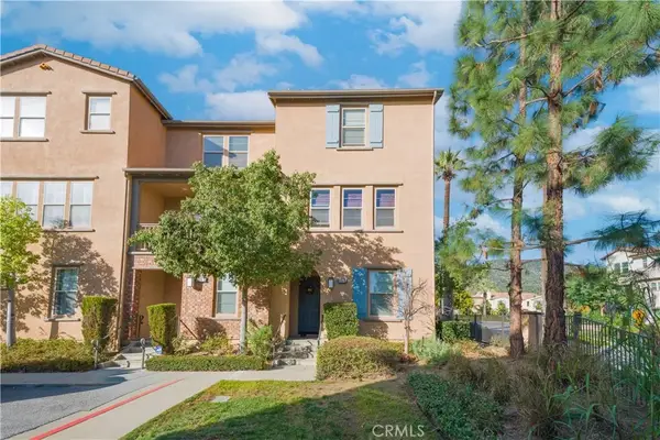 908 N Bouquet Court #F, Azusa, CA 91702