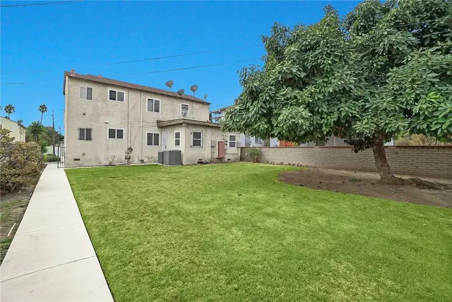 2035 W 102nd Street, Los Angeles, CA 90047 - #3