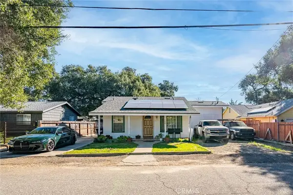 124 S Padre Juan Ave, Ojai, CA 93023