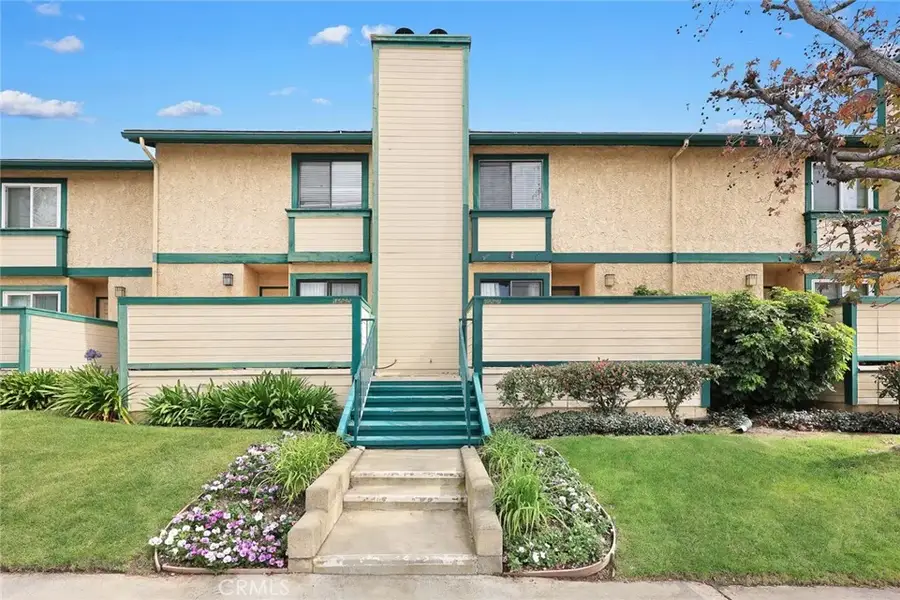 1608 S Mayflower Avenue #D, Monrovia, CA 91016 - #2