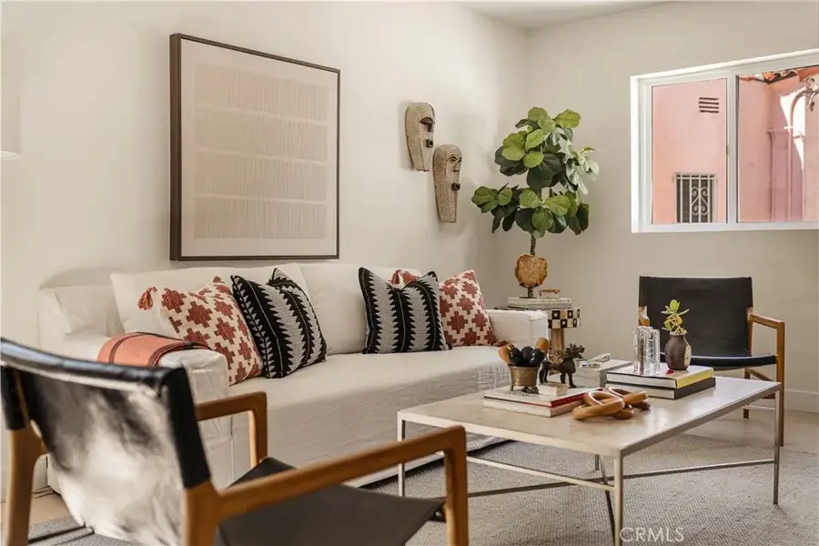 3950 Franklin Avenue, Los Angeles, CA 90027 - #2