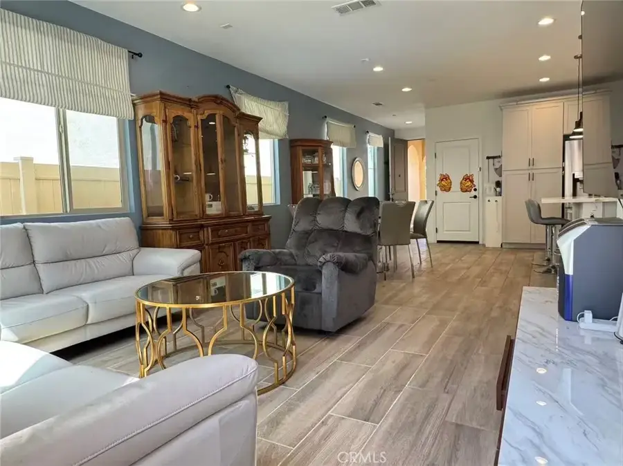 7579 Botany, Chino, CA 91708 - #3