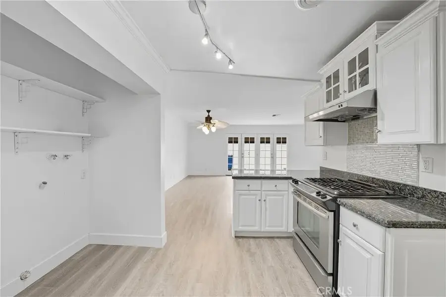 644 E Lee Place, Azusa, CA 91702 - #3