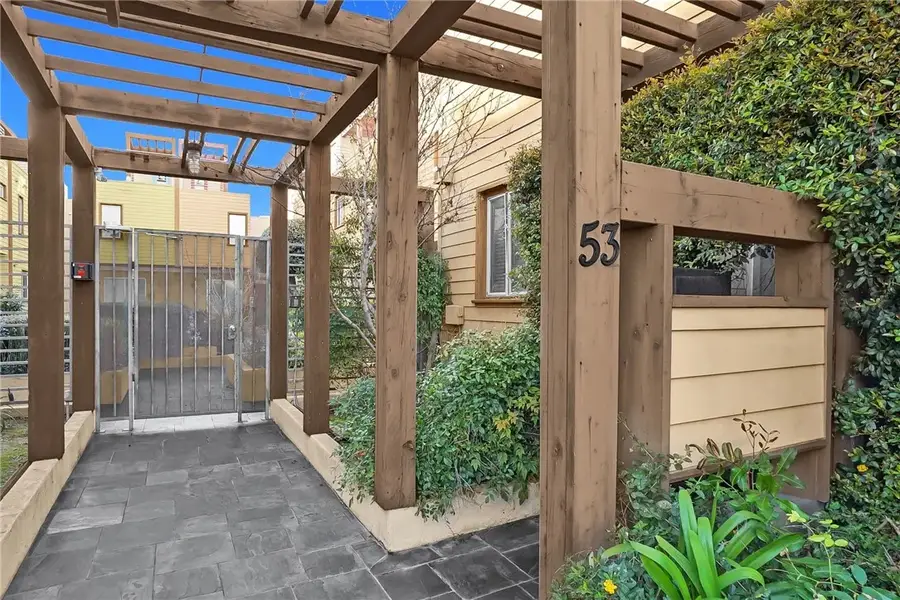 53 N Oak Avenue #5, Pasadena, CA 91107 - #2