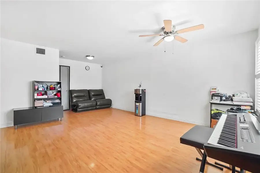 402 N Alhambra Avenue #F, Monterey Park, CA 91755 - #3