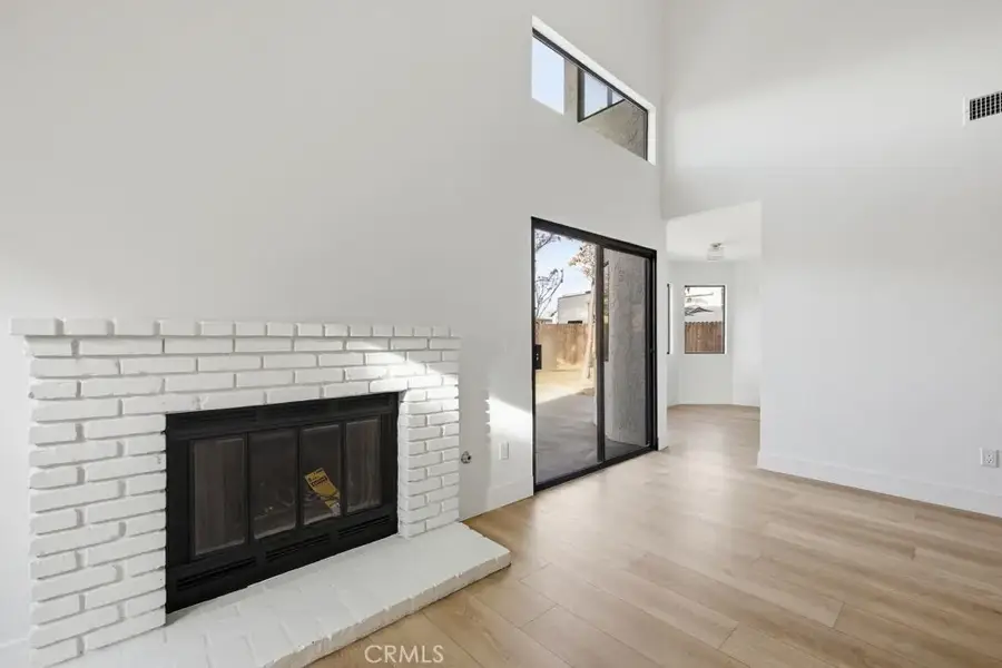 647 E Jenner Street, Lancaster, CA 93535 - #3