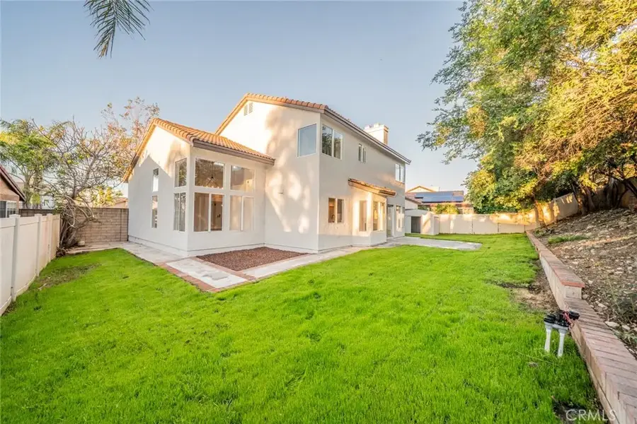 2674 La Morada, Rialto, CA 92377 - #2