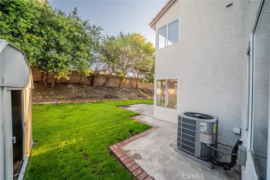 2674 La Morada, Rialto, CA 92377 - #3