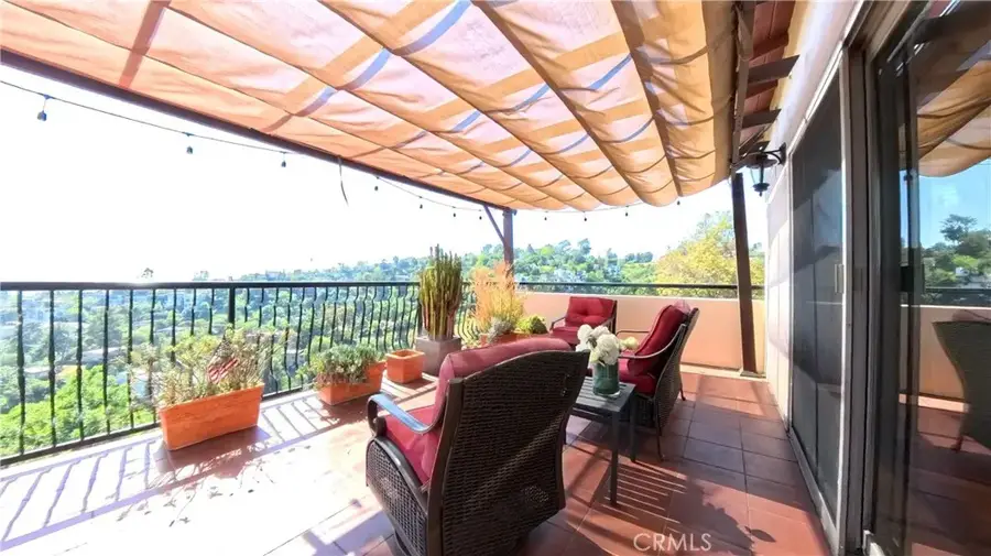 633 Sunnyhill Drive, Los Angeles, CA 90065 - #2