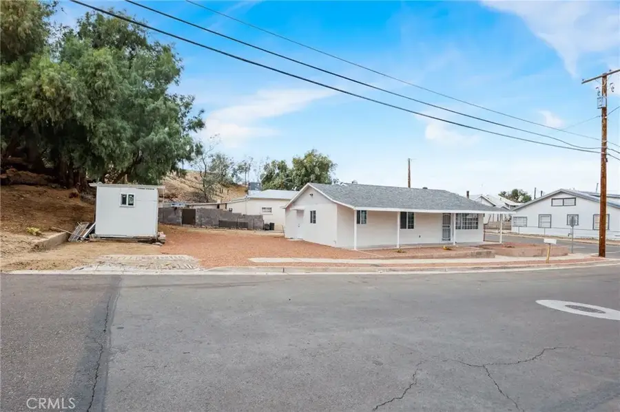 501 B, Needles, CA 92363 - #2