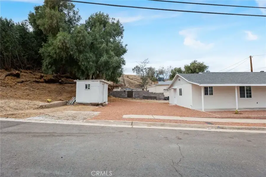 501 B, Needles, CA 92363 - #3