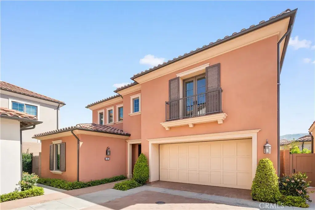 117 Donati, Irvine, CA 92602 - #1