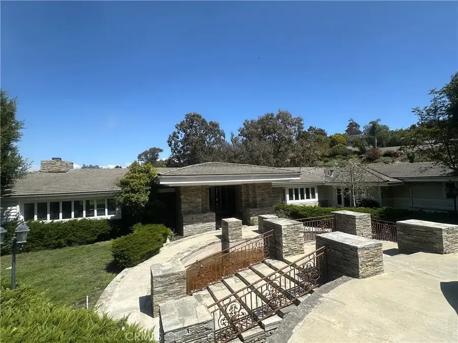 60 Crest Road East, Rolling Hills, CA 90274 - #3
