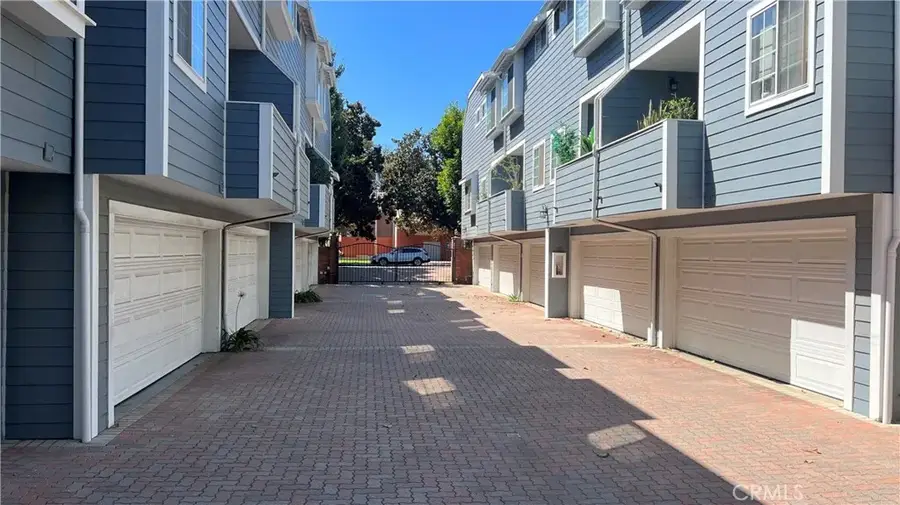 1830 Stoner Avenue #1, Los Angeles, CA 90025 - #3