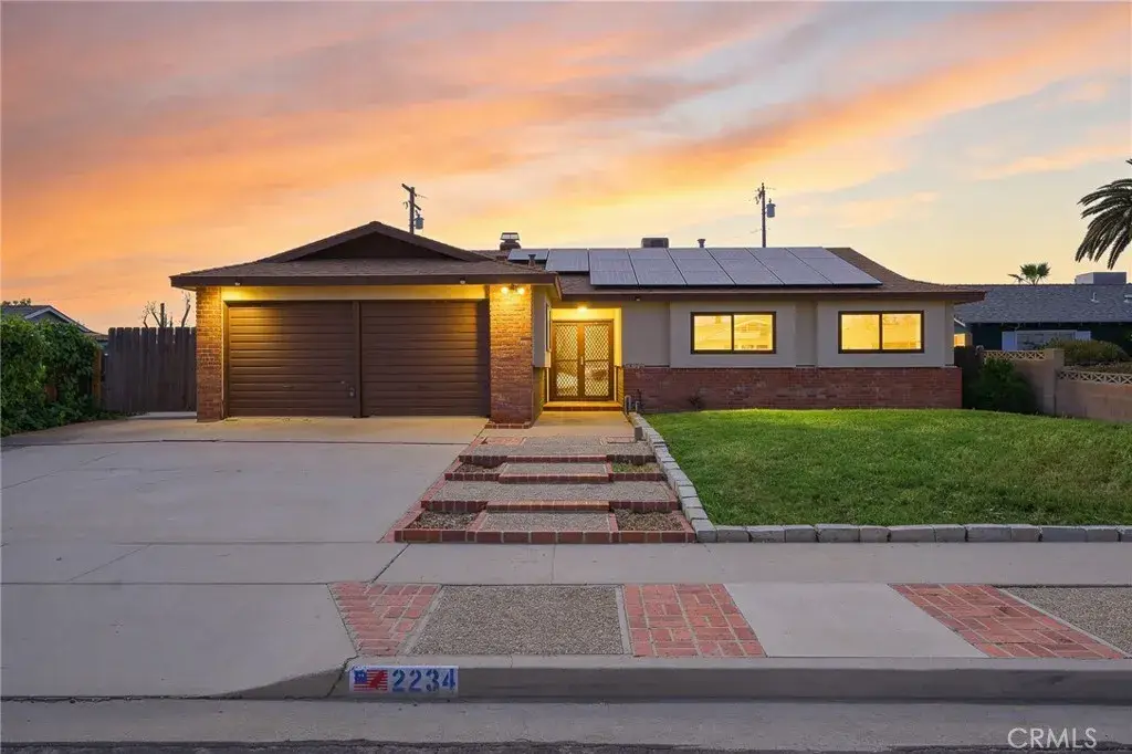 2234 Carter Way, Hanford, CA 93230 - #1