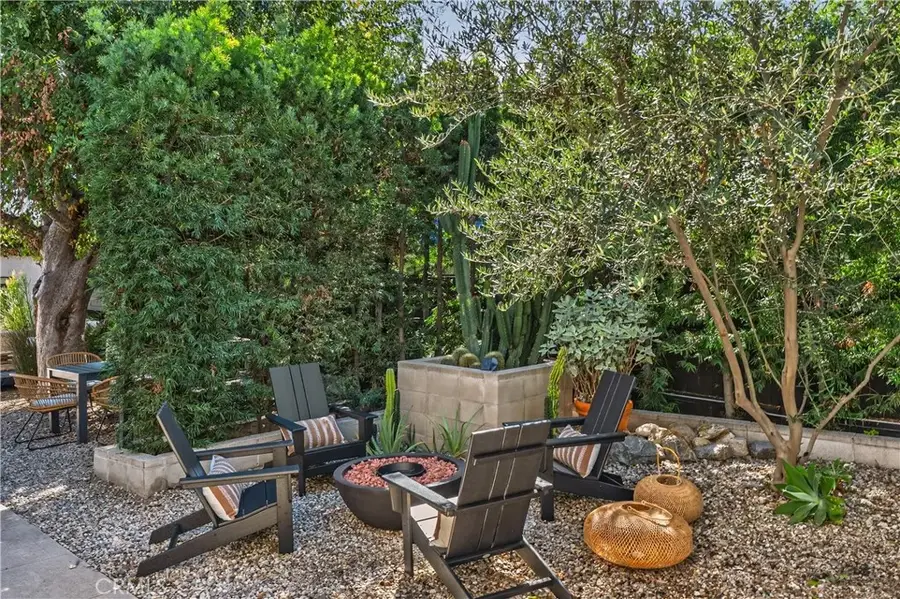 654 S Soto St, Los Angeles, CA 90023 - #3