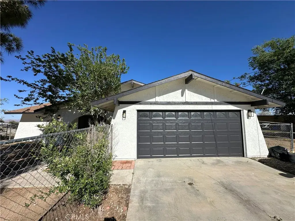 11861 10th, Hesperia, CA 92345 - #1