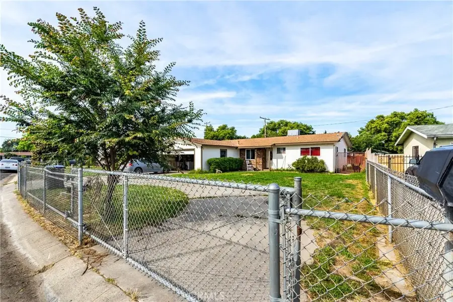 2615 N Quail Drive, Visalia, CA 93291 - #2