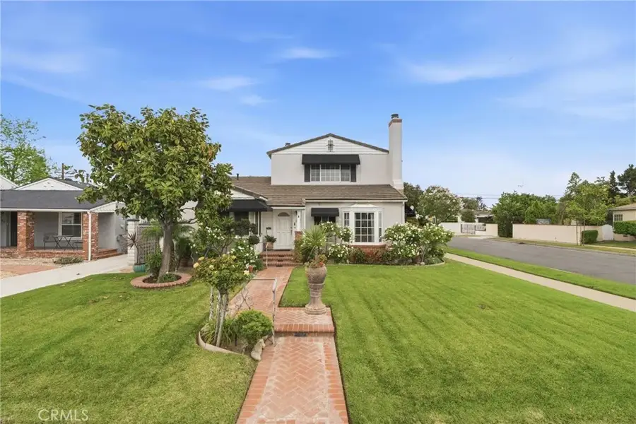 1820 Edgewood Drive, Alhambra, CA 91803 - #2
