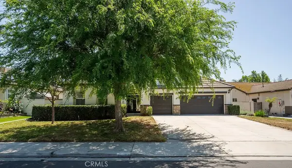 5840 Redhaven St, Eastvale, CA 92880