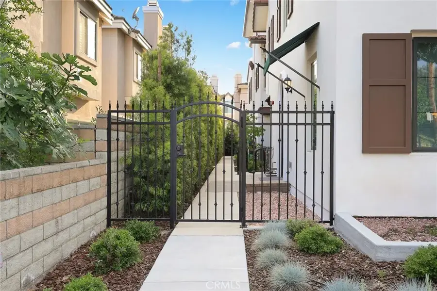 905 Sunset Blvd #a, Arcadia, CA 91007 - #3