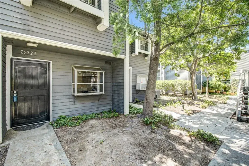 25523 Pine Creek Lane, Wilmington, CA 90744 - #1