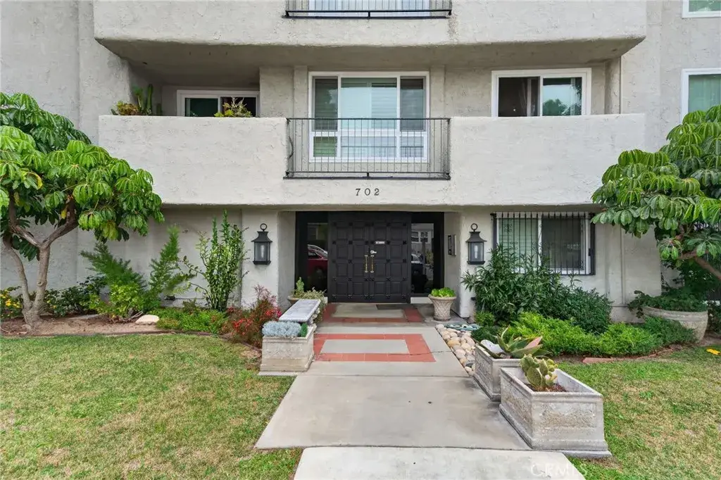702 Park Avenue #210, South Pasadena, CA 91030 - #1