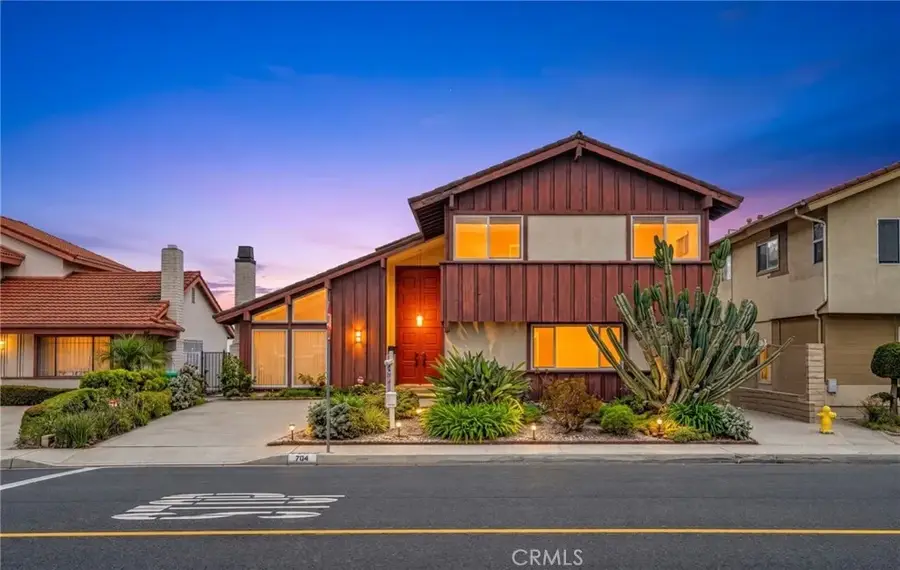 704 Crest Vista Drive, Monterey Park, CA 91754 - #2