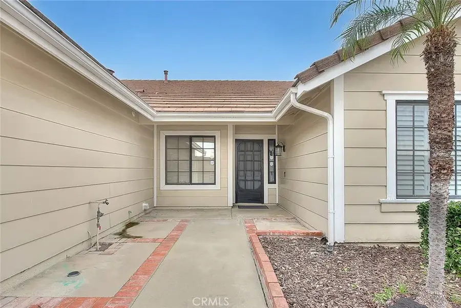 959 Kenwood Street, Upland, CA 91784 - #3