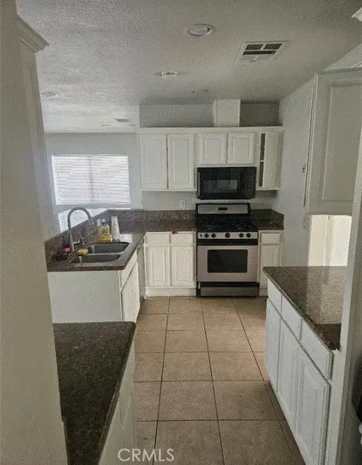 1443 E 92nd, Los Angeles, CA 90002 - #2