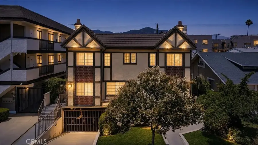 361 Salem Street #2, Glendale, CA 91203 - #2