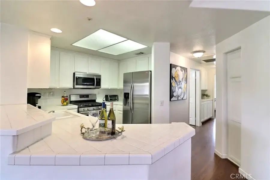 130 S Barranca #302, West Covina, CA 91791 - #3