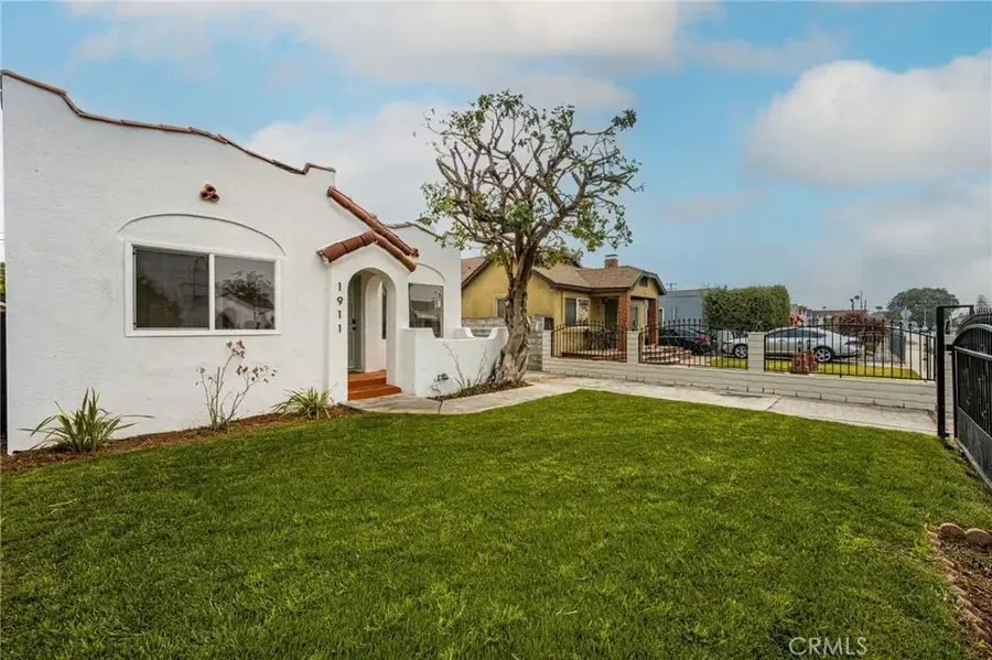 1911 W 65th, Los Angeles, CA 90047 - #2