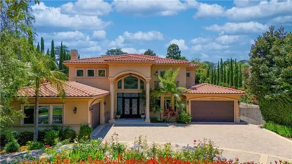 553 Woodward Blvd, Pasadena, CA 91107
