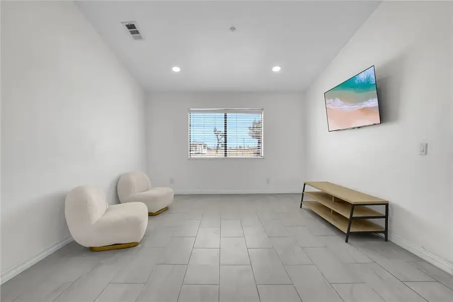 13451 Sonora Road, Phelan, CA 92371 - #3