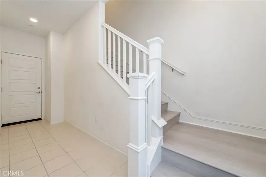 123 Cadence, Irvine, CA 92618 - #3