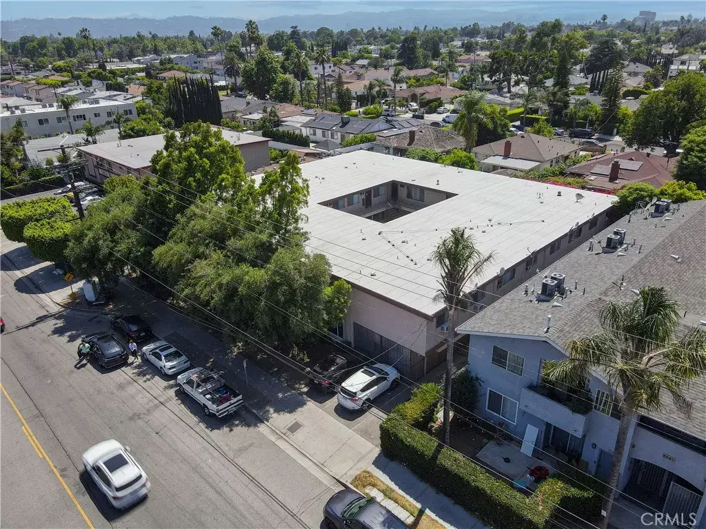 6535 Fulton, Van Nuys, CA 91401 - #1