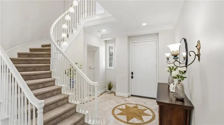 6 Santa Gustavo, Rancho Santa Margarita, CA 92688 - #3