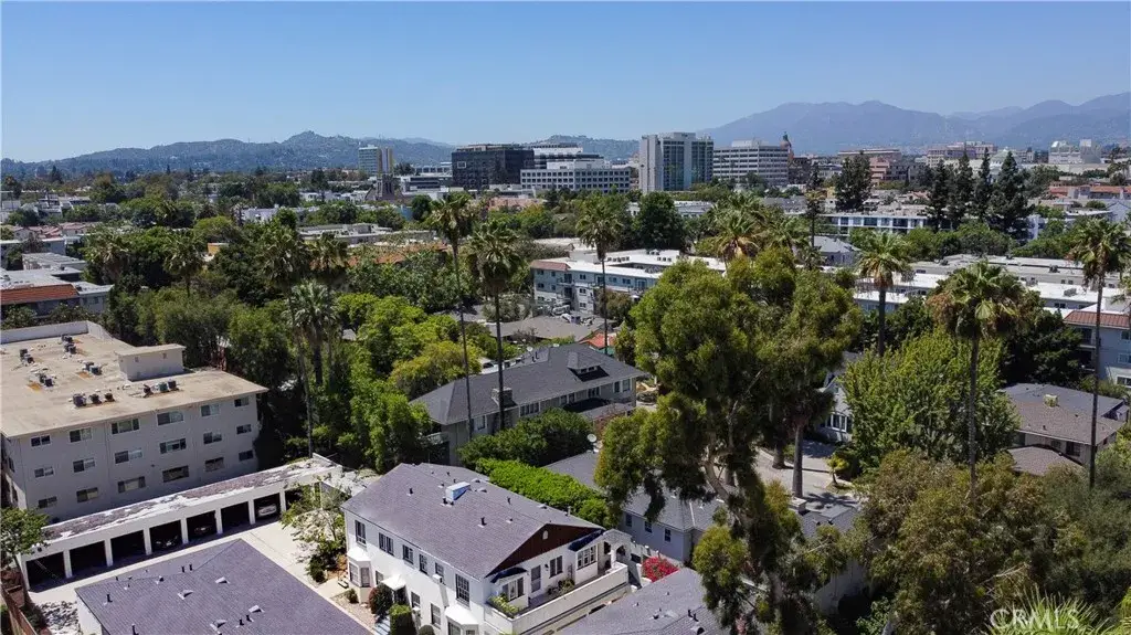 415 S El Molino, Pasadena, CA 91101 - #1
