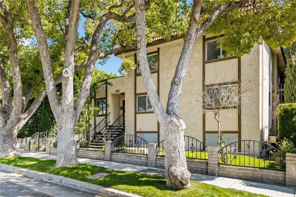 432 S Oak Knoll Avenue #4, Pasadena, CA 91101