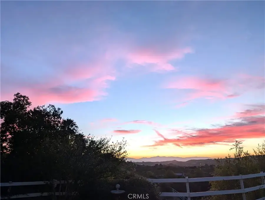15435 Live Oak Springs Canyon, Canyon Country, CA 91387 - #2