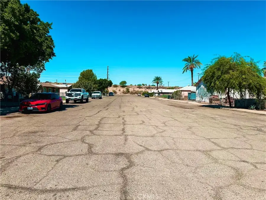 308 S Spring Street, Blythe, CA 92225 - #3