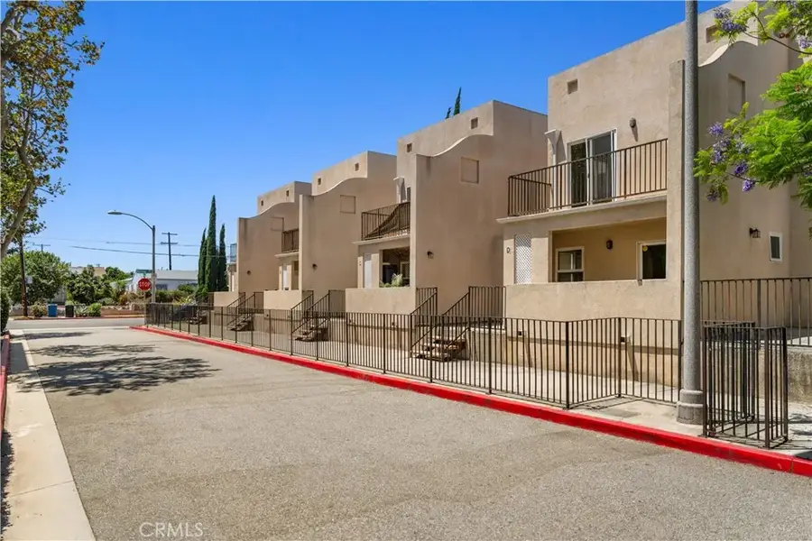 1008 S Marengo Avenue #D, Alhambra, CA 91803 - #3